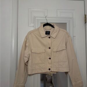 Abercrombie & Fitch Cream Utility Jacket